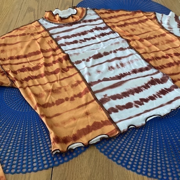 ⭐️ High Fashion Top - Picture 9 of 10